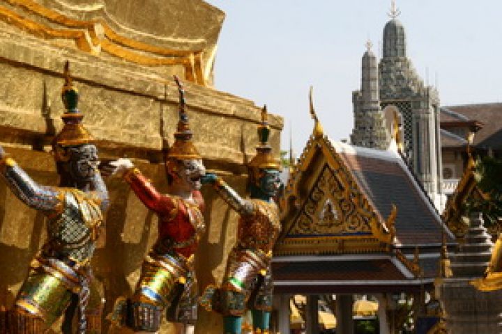 Bangkok - Pattaya (Qatar Airlines)